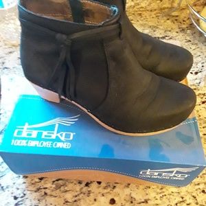 Used dansko booties